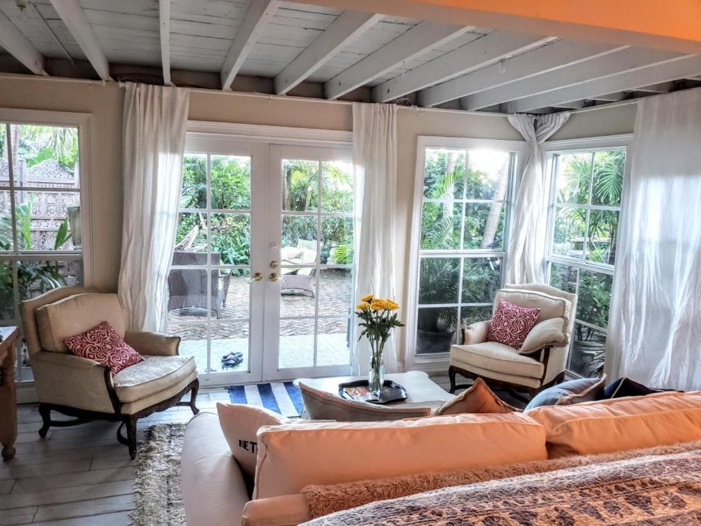 Chateau Gardens Hotel Lake Worth Beach Ngoại thất bức ảnh